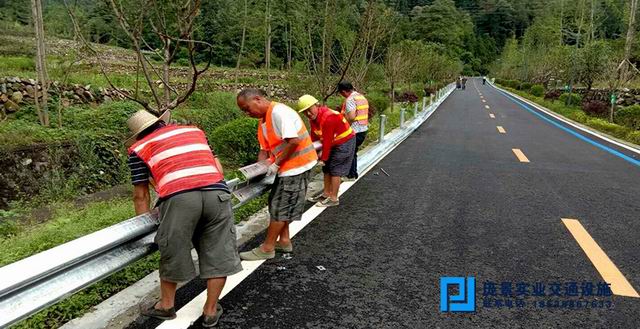 波形草莓视频污在线看免费10.jpg