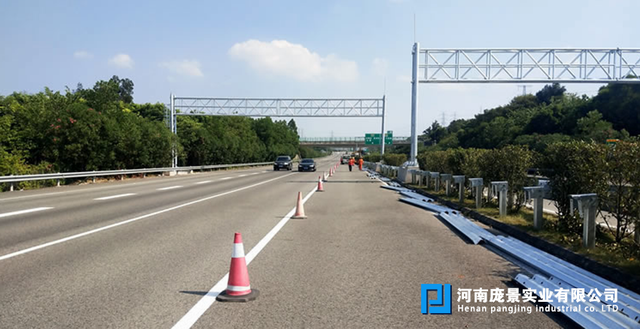 河南波形草莓视频污在线看免费.png