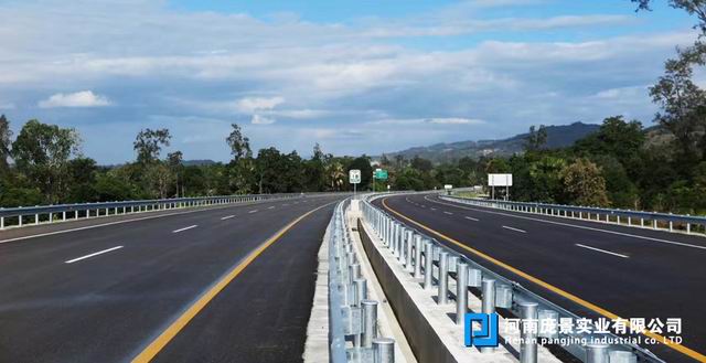 公路波形草莓视频污在线看免费11.jpg