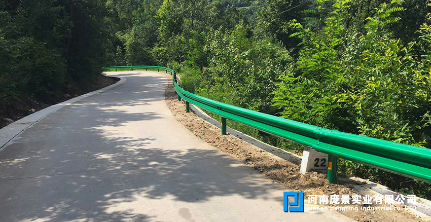 波形草莓视频污在线看免费.jpg