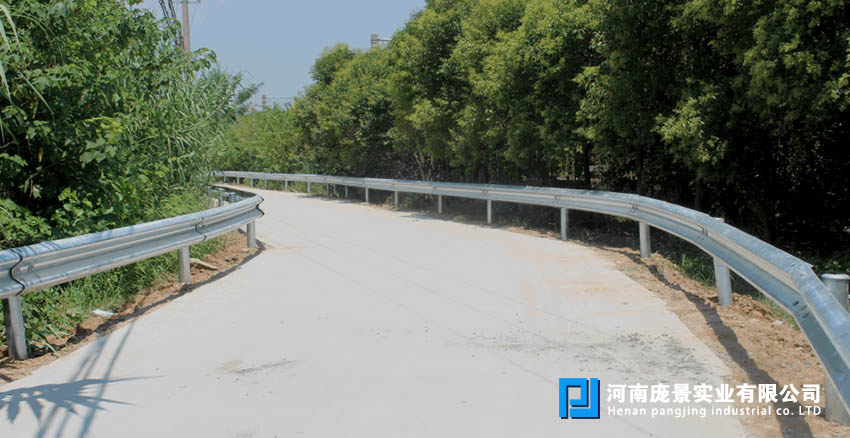 道路波形草莓视频污在线看免费规格.jpg