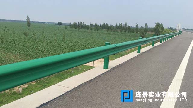 高速波形草莓视频污在线看免费.jpg
