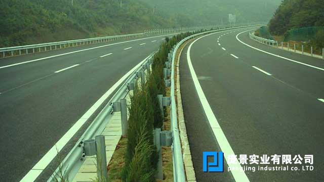波形梁草莓视频污在线看免费.jpg