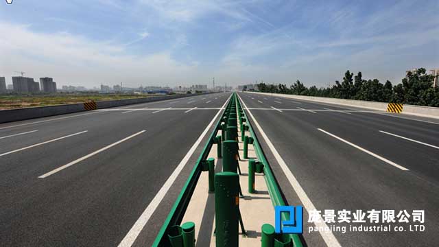 高速波形草莓视频污在线看免费.jpg