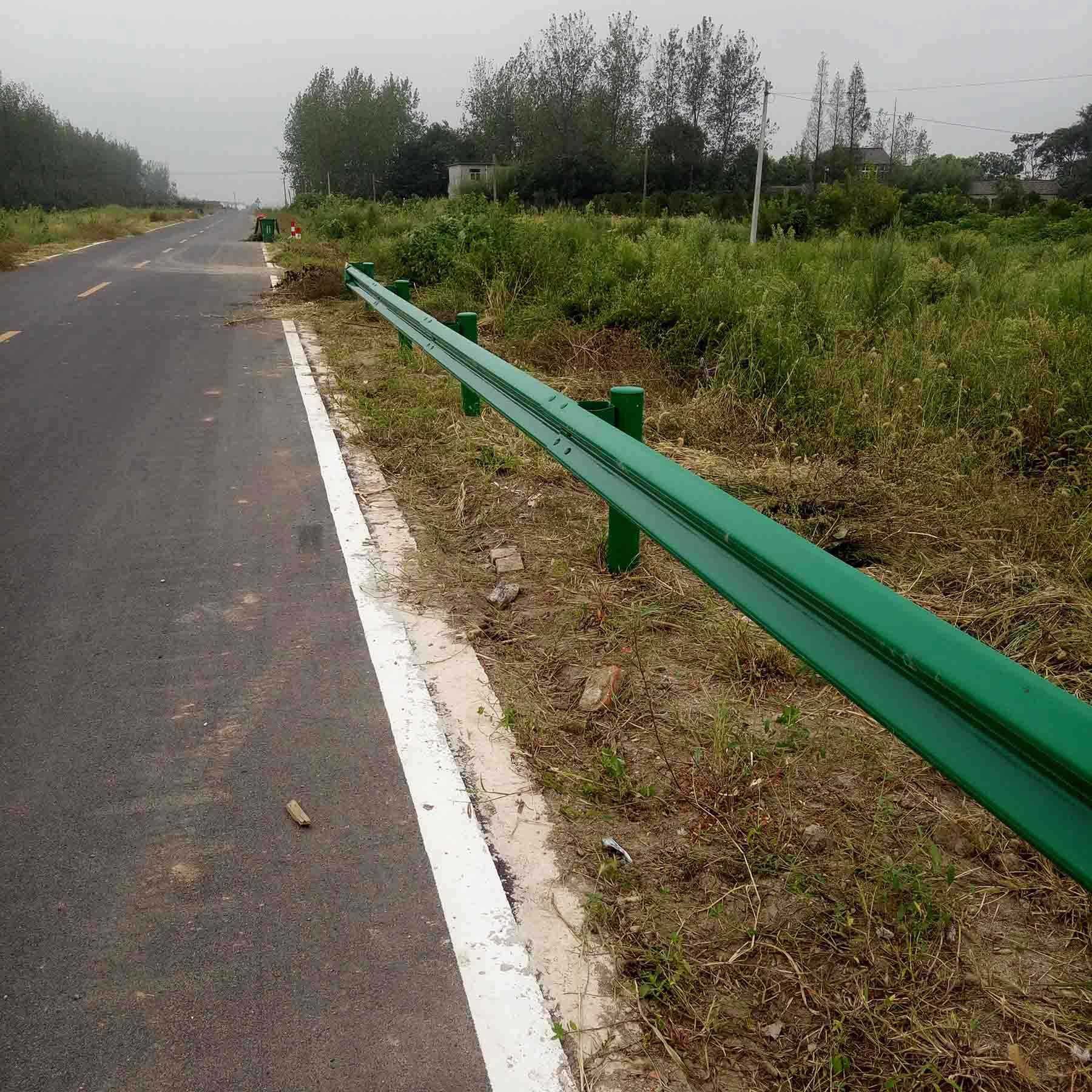波形草莓视频污在线看免费.jpg