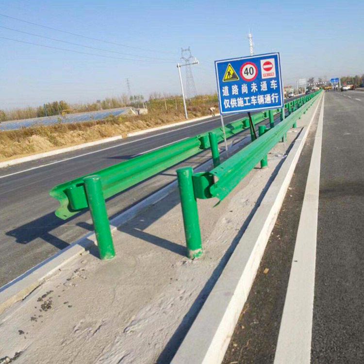 中分带草莓视频污在线看免费4.jpg